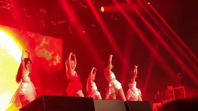 (G)-Idle Moon Fancam 20220730 Dallas 2022 (G)-Idle World Tour Just Me ( )I-Dle