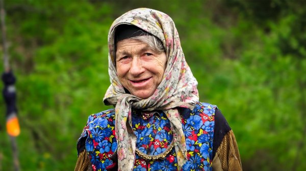 АГАФЬЯ ЛЫКОВА. НАПАДЕНИЕ ЯДОВИТЫХ ЗМЕЙ,  КЛЕЩИ!! В ГОСТЯХ У ИЗВЕСТНОЙ ОТШЕЛЬНИЦЫ.