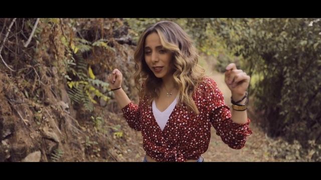 cover By Vanessa Yazbeck смотреть онлайн