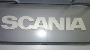Замена масла на автомобиле SCANIA