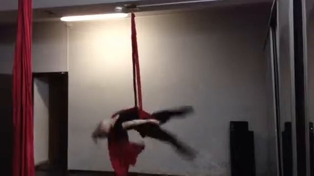 Полет шмеля смотреть онлайн