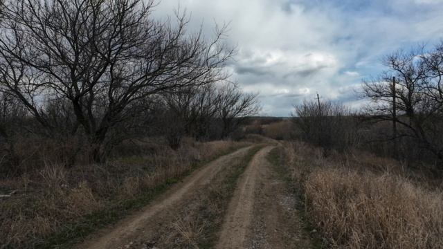 Через Кальмиус.