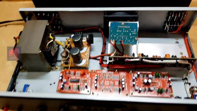Ultra Digital Prologic 5.1 Manual amplifier смотреть онлайн