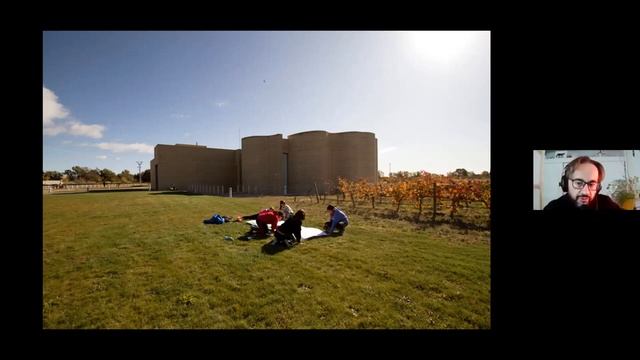 Arquitectura, El Lenguaje Idóneo Para Crear La Atmósfera Donde Crecemos. Charla De Jorge Raedó