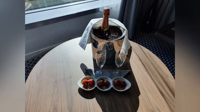 Hotel Meliã - La Defense - Paris - France. смотреть онлайн