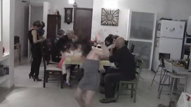 Gan Yavne Shake смотреть онлайн