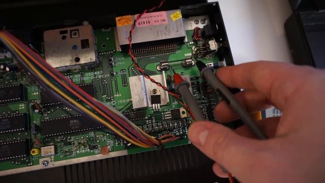 COMMODORE C16 Zmagan ciag dalszy. 2/3 смотреть онлайн
