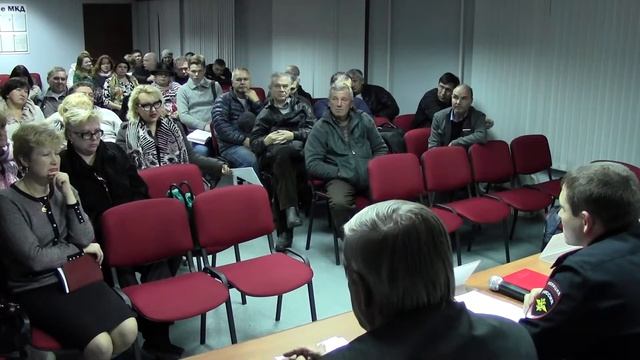 Встреча главы управы Западное Дегунино с жителями 16.10.2013 смотреть онлайн