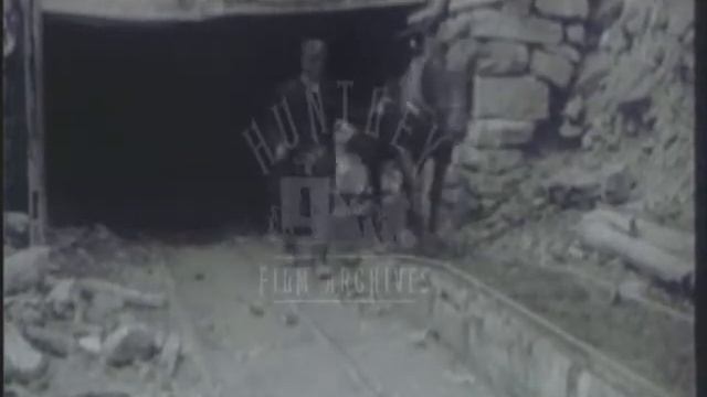 Australia. Mining town and oil shale extraction. Film 90835 смотреть онлайн