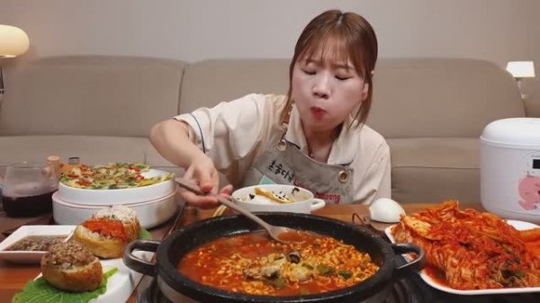 Корейская кухня. Мукбанг. ASMR.