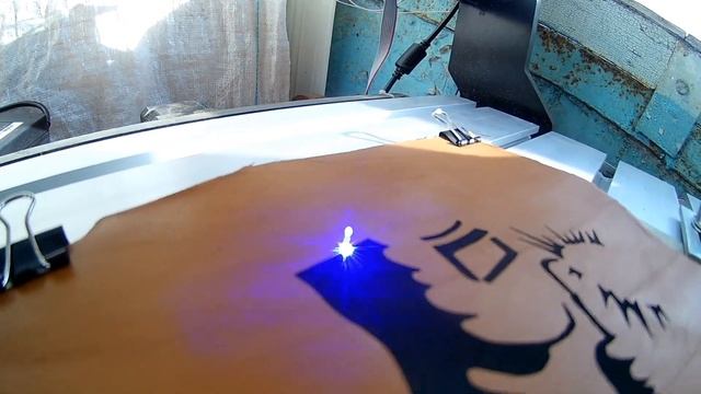 Гравировка лазером на коже. СNС 3018 смотреть онлайн