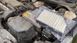 KiA RiO 3 ЗАМЕНА ВОЗДУШНОГО ФИЛЬТРА