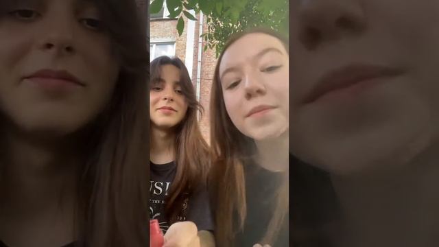 {BEST SISTERS 2}{ ОБЗОР НА ПОМАДУ } смотреть онлайн