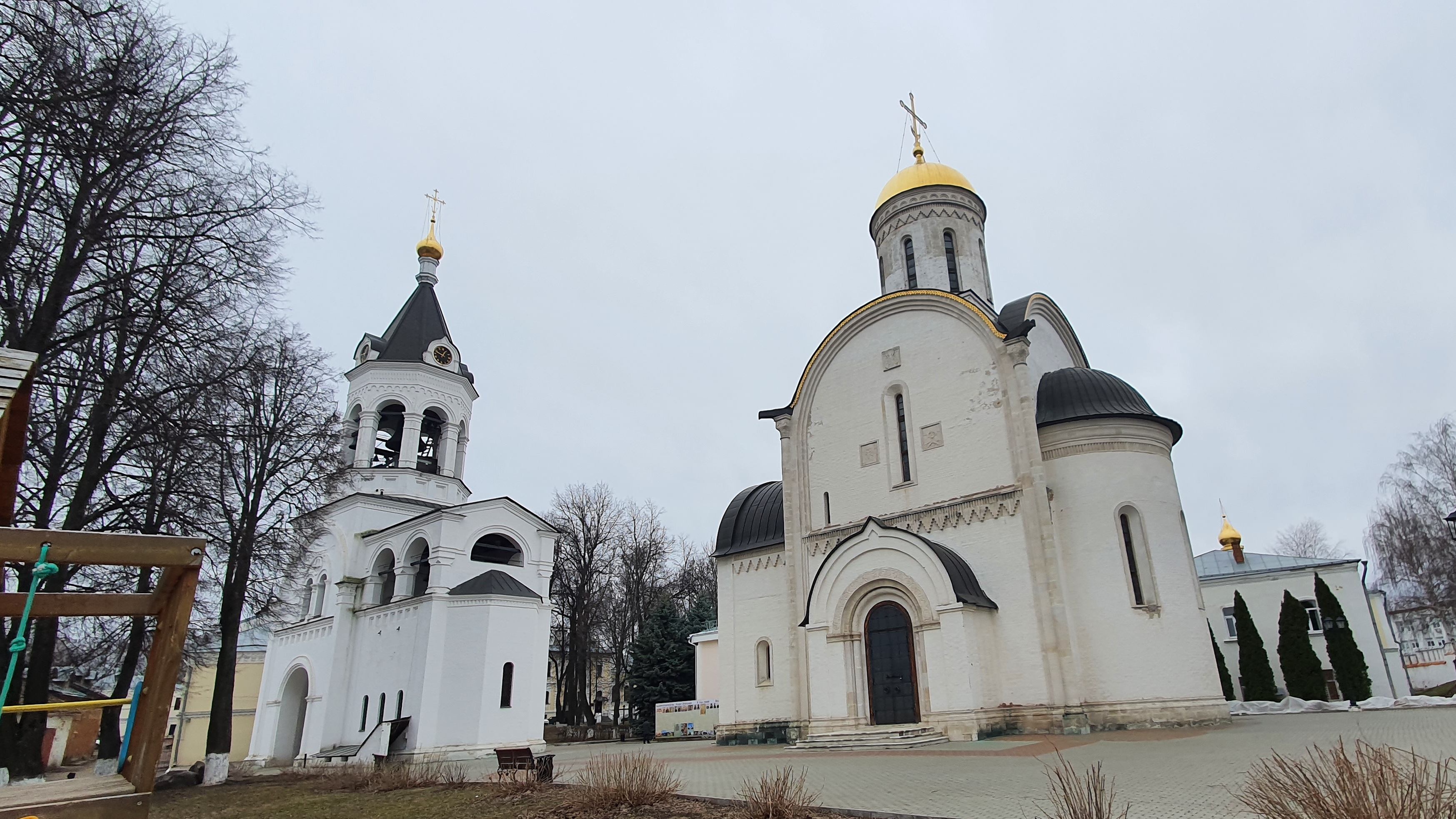 В 1191 основал древнейший Богородице-Рождественский мужской монастырь князь Всеволод Юрьевич смотреть онлайн