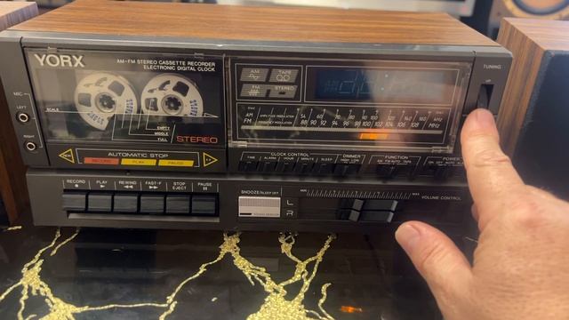 YORX stereo cassette/ radio Am/Fm recorder смотреть онлайн