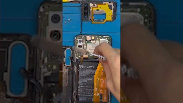 Беременный honor 10i - вздулся АКБ, пора заменить смотреть онлайн