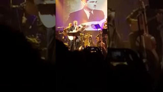 George Dalaras in Montreal смотреть онлайн