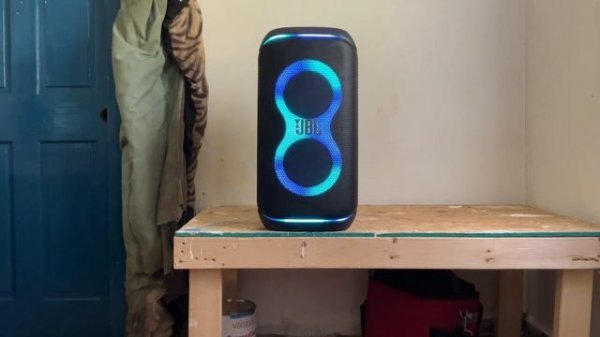 JBL partybox club 120 unplug max volume bass booster 1