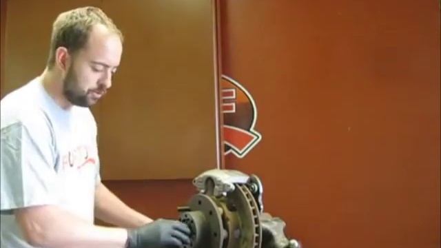 14 Bolt SRW Disc Brake Bracket смотреть онлайн