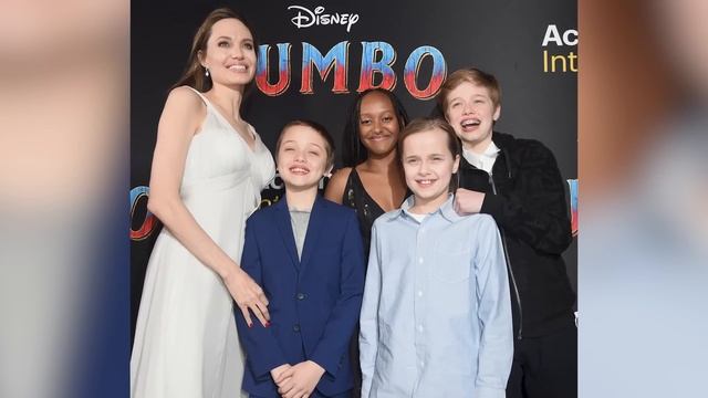 Shiloh Jolie-Pitt's Stunning Style Transformation смотреть онлайн