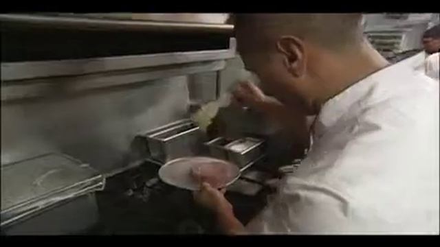 8oz Burger: The Beach Channel Advertorial смотреть онлайн