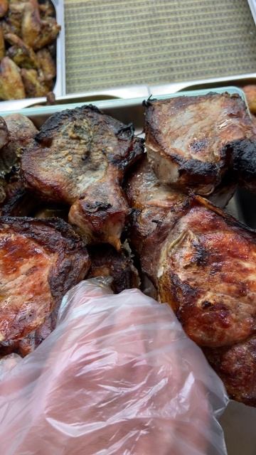 Корейка на углях, пальчики оближешь