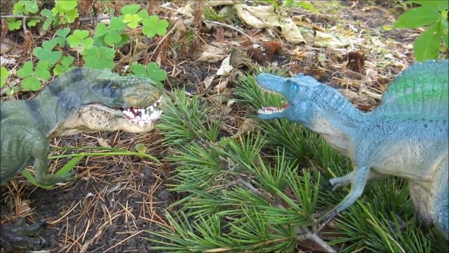 БИТВА ТИРАННОЗАВРОВ. Поиски пропавшего изумруда. ДИНОЗАВРЫ на русском языке