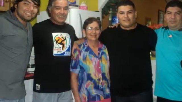 TE EXTRAÑAMOS Y TE AMAMOS MAMA DELIA! смотреть онлайн