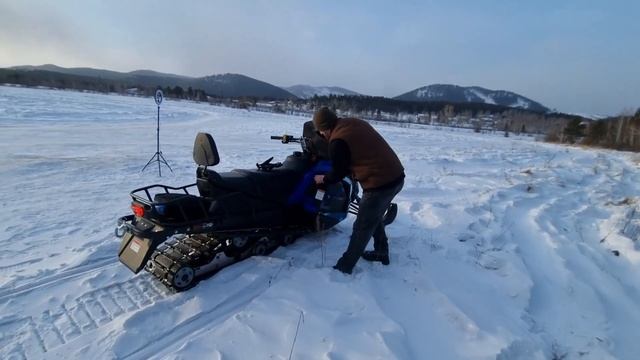Обзор нового снегохода Sharmax SN-500 - EFI смотреть онлайн