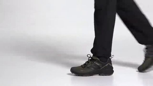 Terrex Swift R3 GORE TEX Hiking Shoes Green GY5075 video смотреть онлайн