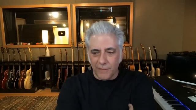 The Gilmour Effect - The “Shredders are Boring” Argument смотреть онлайн
