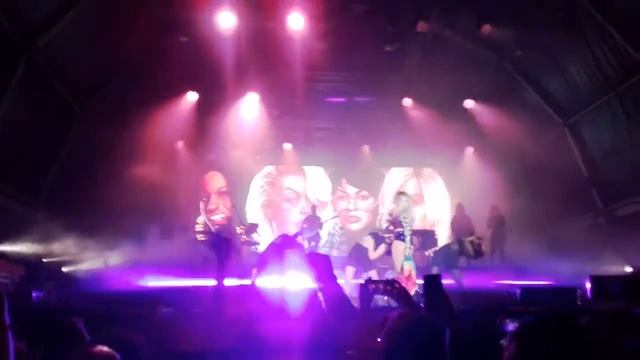 Rita Ora - Girls (Barcelona 2018) смотреть онлайн