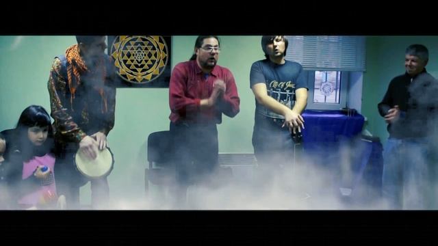 Группа на Ощупь - Всем дядям Юрам посвящается)) душевный квартирник смотреть онлайн