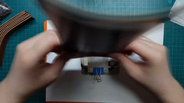 [가죽공예]가죽소품 만들기 #2 / [Leather craft]Making small leather goods #2 смотреть онлайн