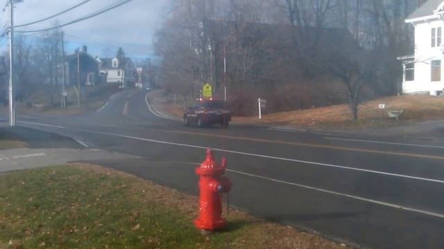 Farmington NH FD Car 1 Code Three Responding to Fire Alarm Activation смотреть онлайн