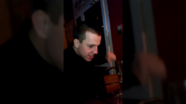 Взгляд самца ))) смотреть онлайн