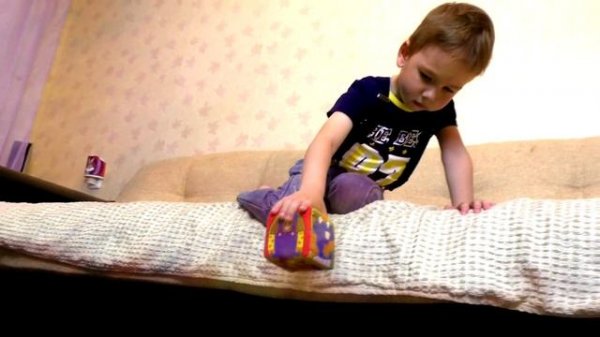 Roma And Floor Is Lava