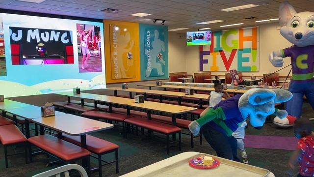 Chuck E. Cheese Englewood Colorado Grand Re-Opening - Spring Break Break Dance
