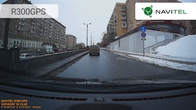 NAVITEL R300 GPS
