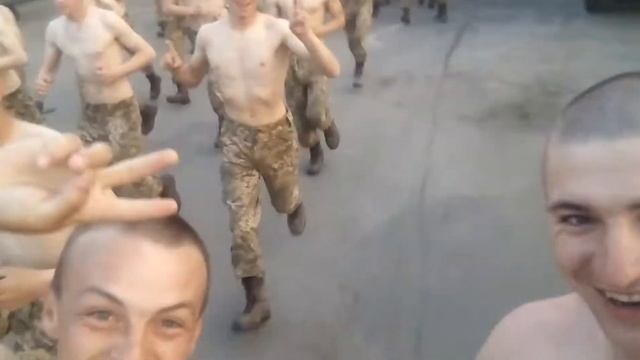 Зарядка в армії смотреть онлайн