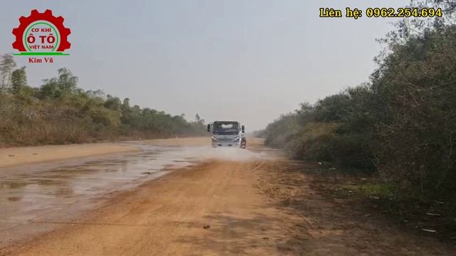 Vận hành chạy thử xe rửa đường, phun nước tưới cây Dongfeng 5 khối. Giải pháp tối ưu mùa hè. смотреть онлайн