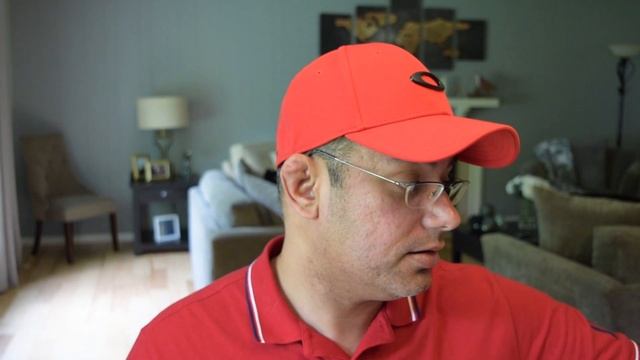 Oakley Corta Vento e luva PILOT. смотреть онлайн