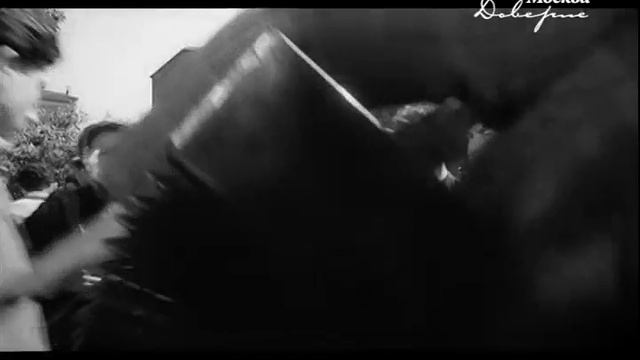 Вспомнить всё / Сливочная помадка и Летят журавли смотреть онлайн