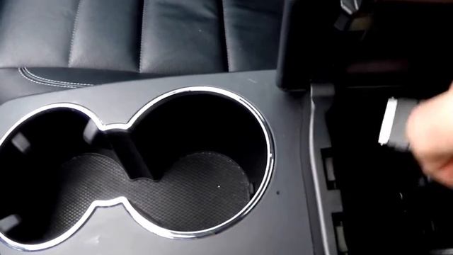 Mercedes Benz E350 Coupe Black Colour Car смотреть онлайн