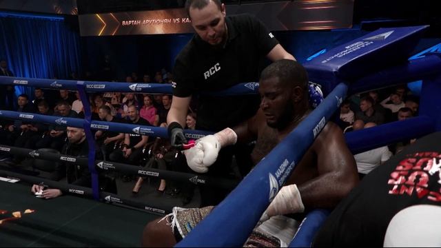 НЕПРОБИВАЕМЫЙ | Vartan Arutyunyan vs Kareb Shitana | RCC Boxing смотреть онлайн