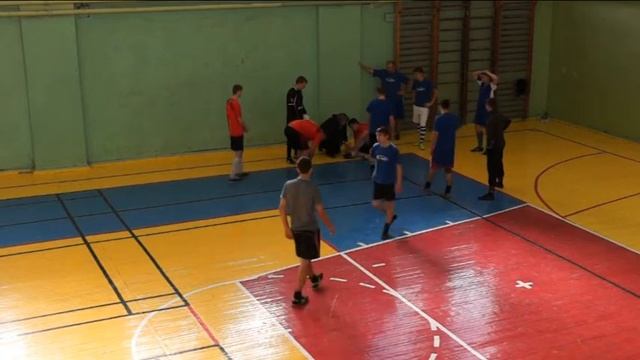 травма игрока Антураж смотреть онлайн