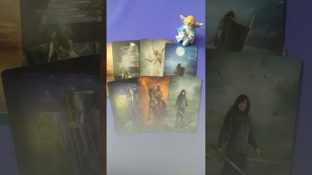 Что он там надумал и собирается ли действовать?#tarot #тароонлайн #гаданиенакартах #раскладтаро смотреть онлайн