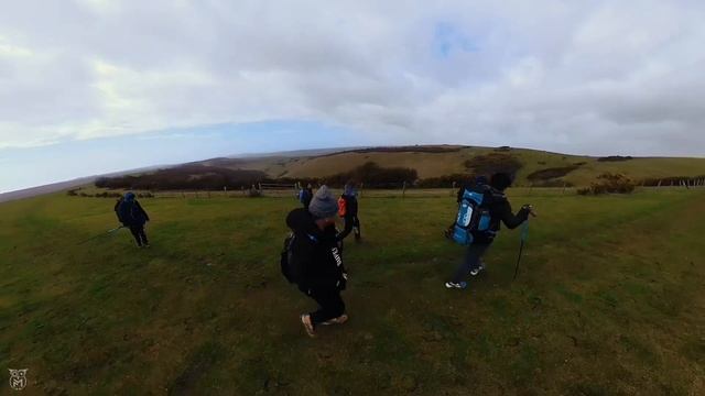 The Long Man & White Horse Trail from Alfriston смотреть онлайн