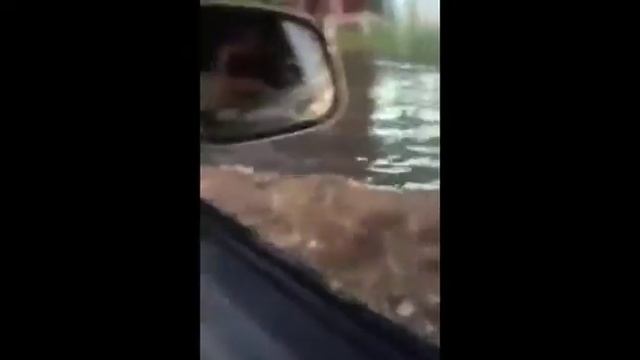 КУЧЛИ ЧАКМОК ТУФАЙЛИ ТЕЛИВИШКАДА ЁНГИН ТЕПАДАГИ БАЙРОК ЁНДИ смотреть онлайн