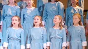 Музыка А. Петрова ,русский текст Т. Калининой  «Зов синевы»